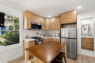 Incredibly rare mixed-use trophy property located at the - photo 14