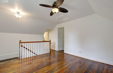 Historic Brush Prairie farmhouse built in 1901 and lovingly - photo 20
