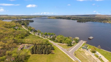 Experience country living with stunning views in this - photo 3