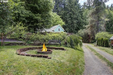 Historic Brush Prairie farmhouse built in 1901 and lovingly - photo 36