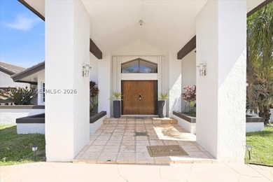 Executive home presented in the sought after neighborhood of The - photo 4