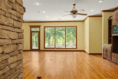Enjoy the perfect balance of privacy, convenience, and luxury in - photo 6