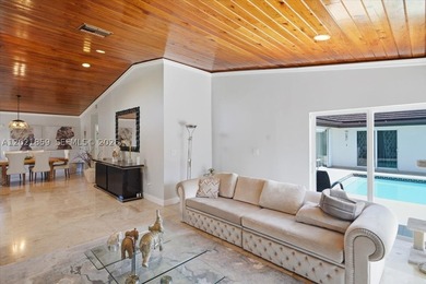 Executive home presented in the sought after neighborhood of The - photo 9