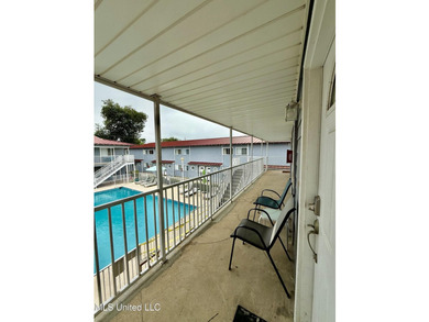 Beautiful Condo completely furnished!! One bedroom, One full - photo 2