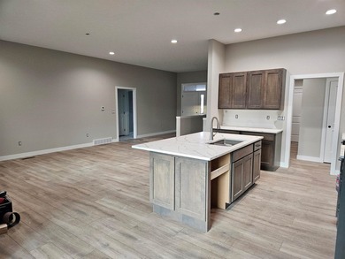 New Construction in Lakeshore Estates, new cul-de-sac lot and - photo 11
