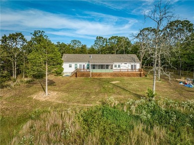 Back on the market at no fault of the property!! GORGEOUS LAKE - photo 2