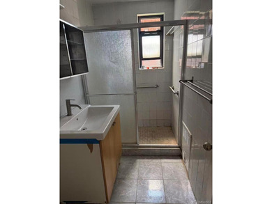 This exceptional coop apartment features a spacious 1-bedroom - photo 7