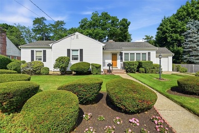 Opportunity awaits in this charming 3-bedroom custom ranch - photo 1