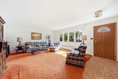 Opportunity awaits in this charming 3-bedroom custom ranch - photo 2