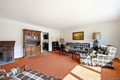 Opportunity awaits in this charming 3-bedroom custom ranch - photo 4