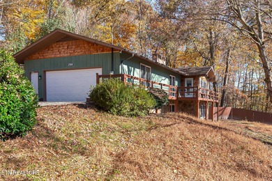 Melton Hill Lake Home For Sale in Knoxville Tennessee