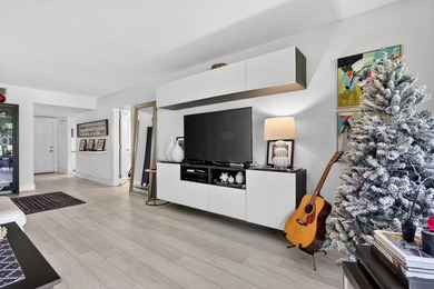 Enjoy easy living in this contemporary 3 bed, 2 bath garden - photo 12