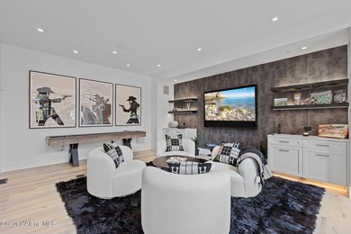 Discover the epitome of luxurious living within this remarkable - photo 26