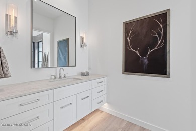 Discover the epitome of luxurious living within this remarkable - photo 34
