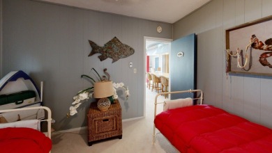 Enjoy lake life in this charming 2-bedroom, 1-bath cabin - photo 24