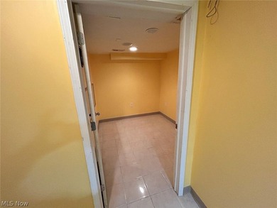 Versatile Retail / Service Building with Income - Prime E. 185th - photo 11