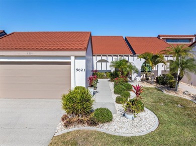 Punta Gorda Isles Area Home For Sale in Punta Gorda Florida