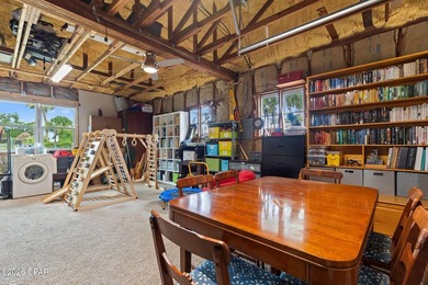 Welcome home to this charming 2-bedroom, 1-bathroom residence - photo 22