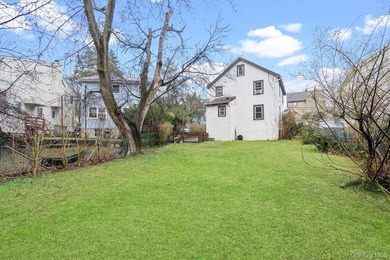 Welcome to 43 Van Nostrand Avenue, an updated 3-bedroom - photo 23