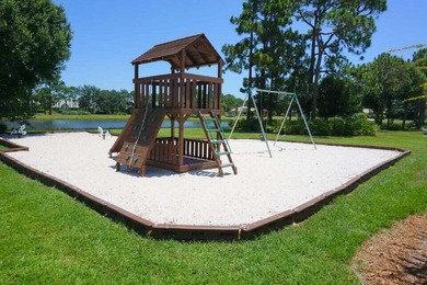 Beautiful 3BR/2BA CBS home w/ 2-car garage in all-age - photo 24