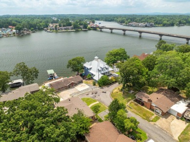 Lake Home For Sale in Hot Springs, Arkansas