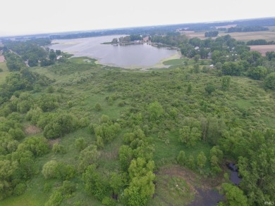 Bruce Lake Acreage For Sale in Kewanna Indiana