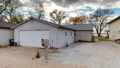 Johnson Lake Home For Sale in Johnson Lake Nebraska