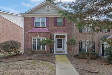 Lake Acworth Townhome/Townhouse For Sale in Kennesaw Georgia