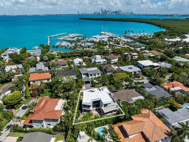 A unique architectural masterpiece in the heart of Key Biscayne - photo 1