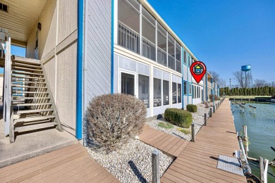 Lake Condo Sale Pending in Russells Point, Ohio