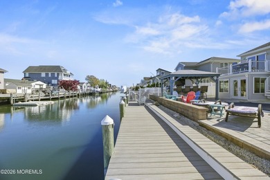 Price Reduction! Arrive by car or boat and enjoy the ultimate - photo 39