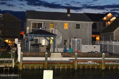 Price Reduction! Arrive by car or boat and enjoy the ultimate - photo 40
