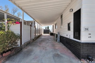 Welcome to this beautifully maintained 4-bedroom, 2-bathroom - photo 43