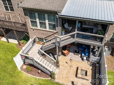 **Welcome home to this beautifully updated townhome in Fort - photo 47