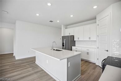 BRAND NEW energy - efficient home! This four-bedroom home is the - photo 6