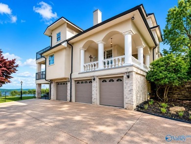 A view worth coming home to! Set on 1.77 acres, this custom home - photo 6