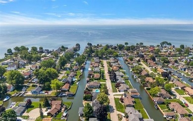 Rare waterfront offering with 120 feet of premium canal frontage - photo 3