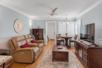 Perfection!! End unit in The Villages! Beautifully updated - photo 14