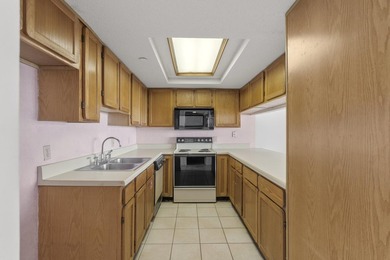 SURFMASTER CONDO - OCEANFRONT Bring your vision and designer - photo 16
