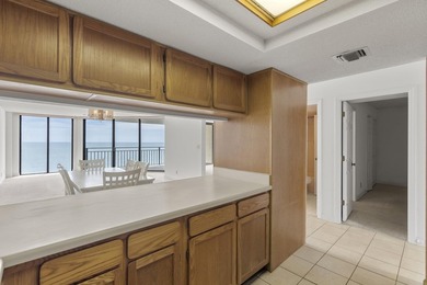 SURFMASTER CONDO - OCEANFRONT Bring your vision and designer - photo 18