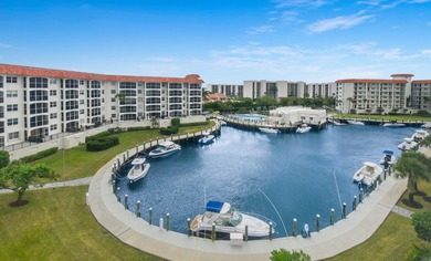 Gorgeous South Florida sunsets and spectacular marina & pool - photo 18