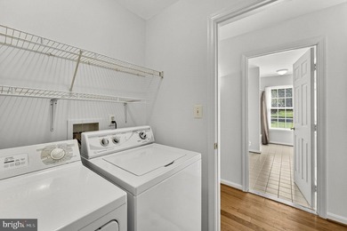 Price Reduced! Come take a look at this large custom- built home - photo 28