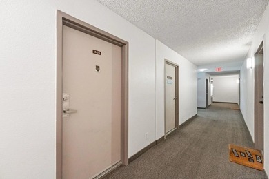 Welcome to one of the most unique and thoughtfully renovated - photo 34