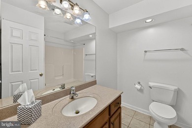 Price Reduced! Come take a look at this large custom- built home - photo 40