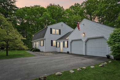 Rare opportunity to own a spacious 4 bedroom w updated master - photo 3