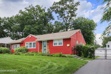 LOOK NO FURTHER! Incredible opportunity to own a lovingly - photo 1