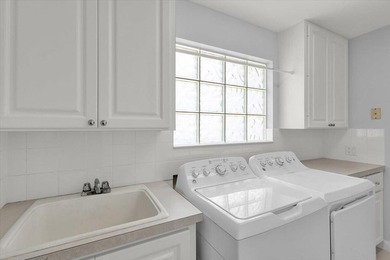 Beautiful Capri model in The Lakes at Tradition. Immaculate - photo 35