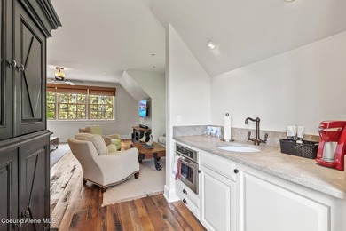 Discover a refined take on the classic Gozzer Cabin--beautifully - photo 41