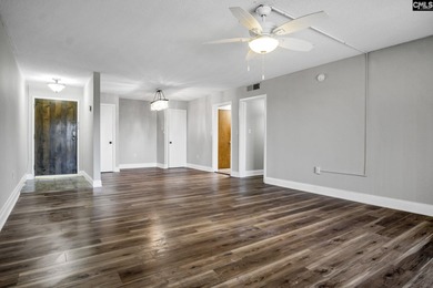 Welcome to 1825 St. Julian Place, Unit 9B -- a beautifully