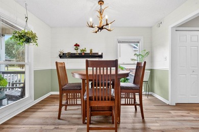 Welcome to 213 Elm Street in charming Mitten Park & Terrace! - photo 16